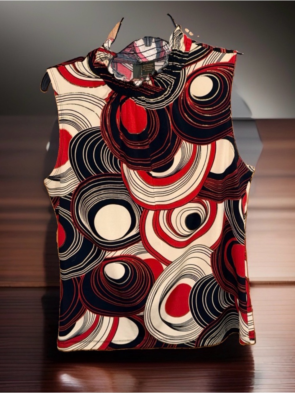 Serenade Sleeveless Printed Mock Neck Camisole in Red, Black & Cream-L-EC